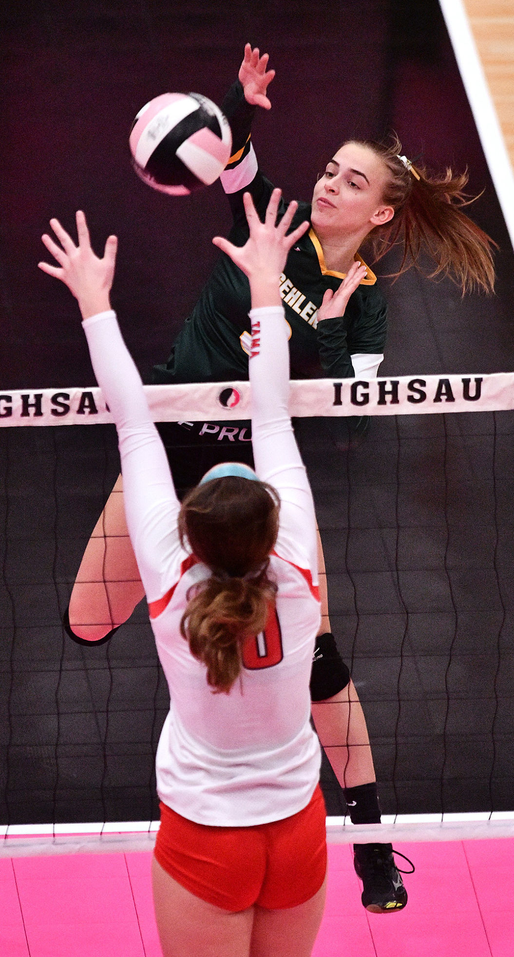 Gehlen Catholic vs North Tama state volleyball
